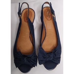 Clarks Artisan Denim Peep Toe Sandals 10